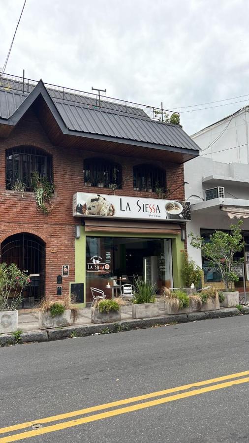Departamento En Olivosアパートメント エクステリア 写真